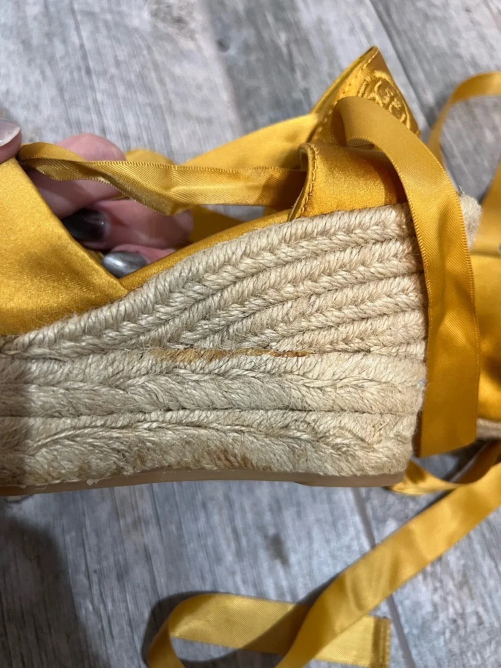 New Tory Burch Elisa Wedge Satin Espadrille Size 5 Golden Fry - Never Worn